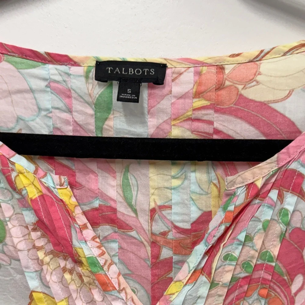 Talbots Multicolor pintuck Floral Blouse S - Picture 3 of 7